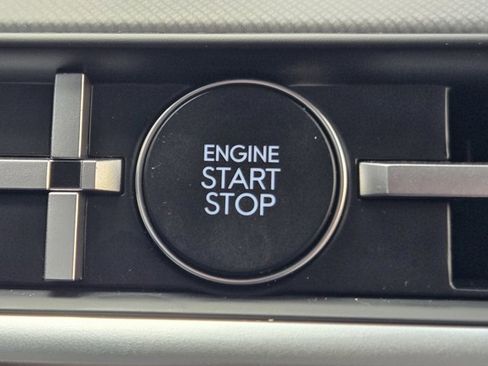 Certified 2026 Hyundai Santa Fe SEL w/ Tow & Go Package image 20