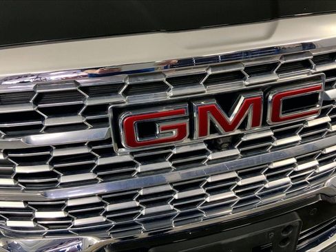 Used 2023 GMC Terrain Denali w/ Denali Premium Package image 29