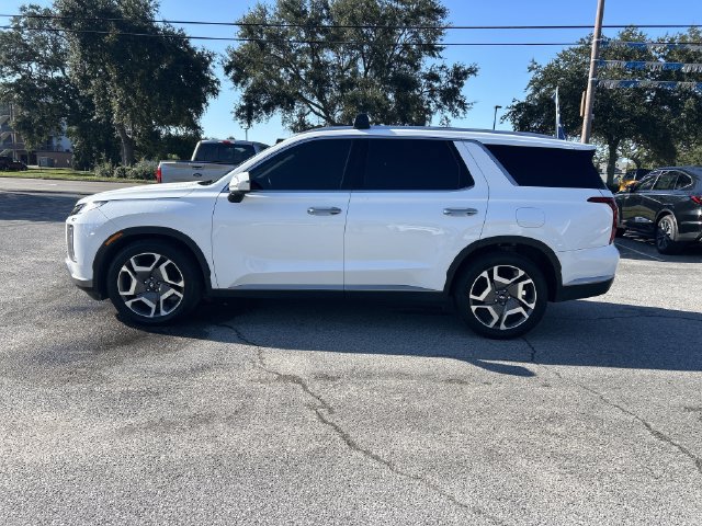 Used 2024 Hyundai Palisade SEL w/ Premium Package FWD image 7