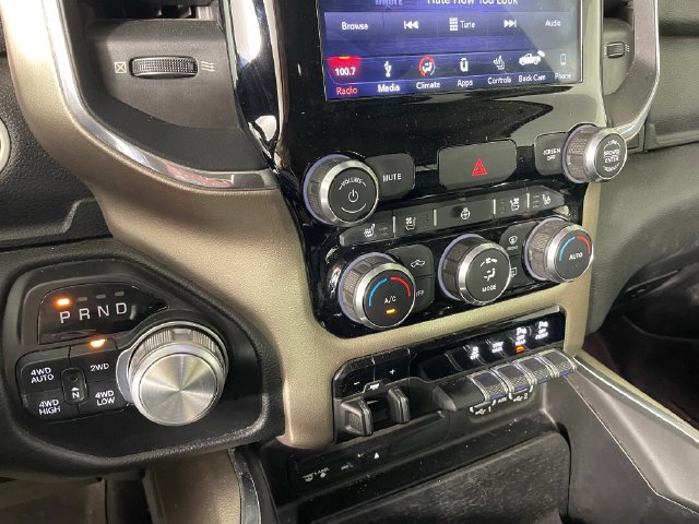 Used 2019 RAM 1500 Laramie AWD/4WD image 8