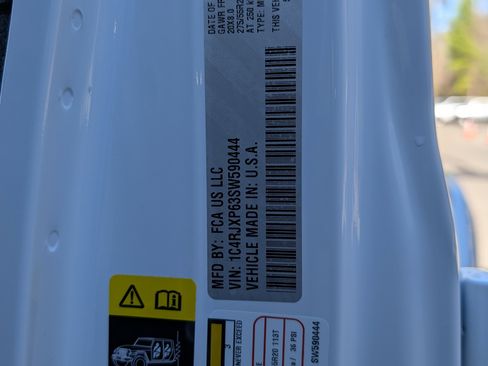 Used 2025 Jeep Wrangler Backcountry image 38