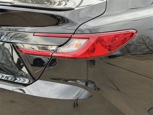 New 2026 Toyota Camry Hybrid image 7