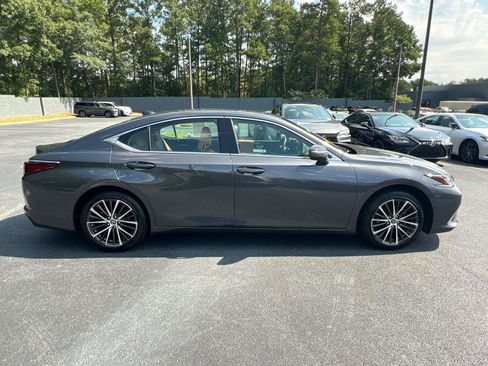 Certified 2025 Lexus ES 350 w/ Premium Package FWD image 4