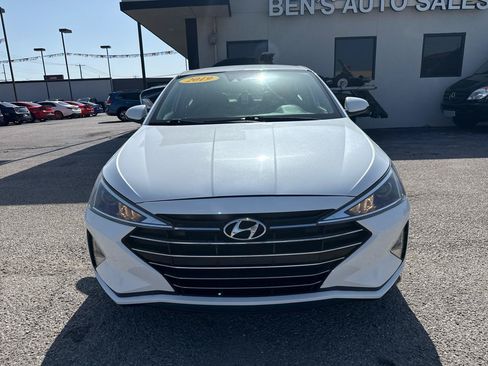 Used 2019 Hyundai Elantra SEL FWD image 3