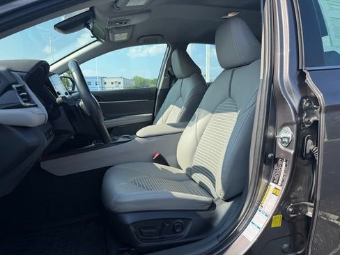 Certified 2023 Toyota Camry SE AWD/4WD image 14