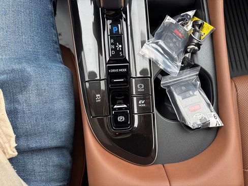 New 2026 Toyota Crown Signia w/ Advanced Technology Package AWD/4WD image 29