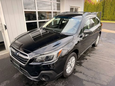 Used 2018 Subaru Outback 2.5i image 4