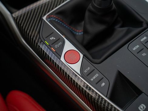 Used 2025 BMW M3 w/ Executive Package image 19