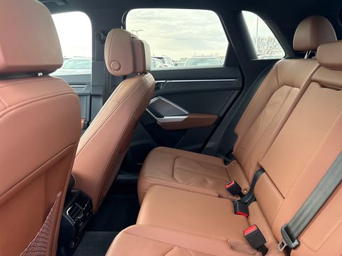 Used 2022 Audi Q3 2.0T Premium Plus image 15