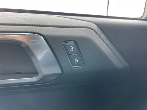 New 2025 Ford Bronco Big Bend image 27