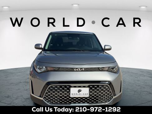 Certified 2025 Kia Soul EX FWD image 2