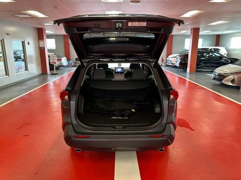 Used 2023 Toyota RAV4 XLE w/ Convenience Package FWD image 25