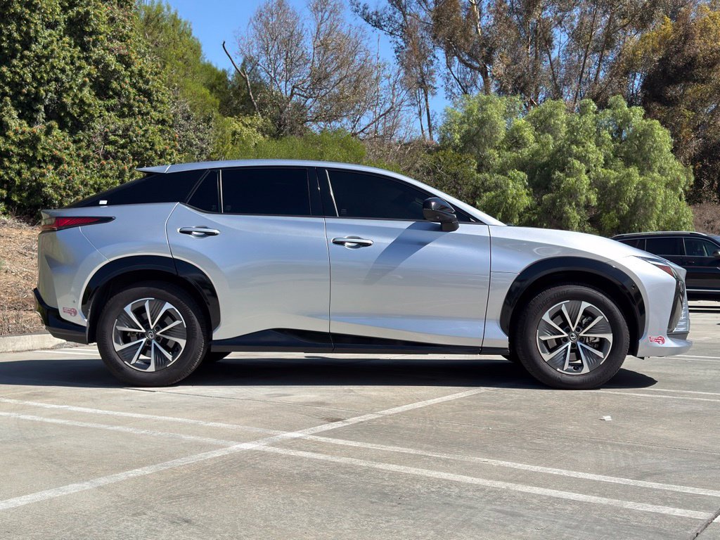 Certified 2024 Lexus RZ 300e Premium w/ Technology Package FWD image 9