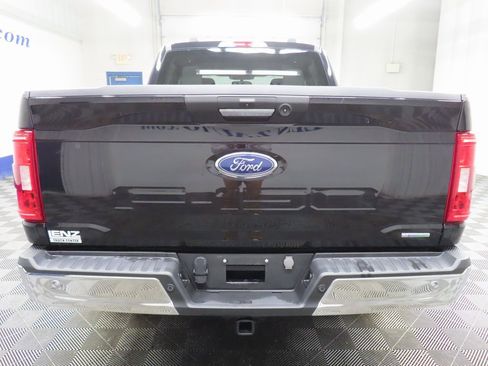 Used 2023 Ford F150 XLT w/ XTR Package image 33