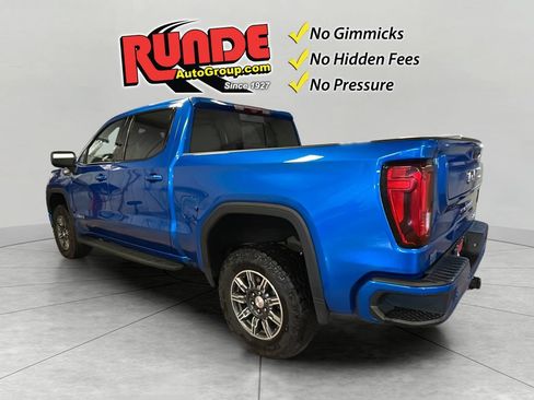 Used 2024 GMC Sierra 1500 AT4 w/ Technology Package AWD/4WD image 4