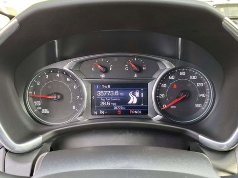 Used 2023 Chevrolet Equinox LS w/ LS Convenience Package FWD image 24