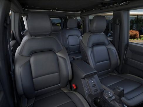 New 2025 Ford Bronco Outer Banks image 10