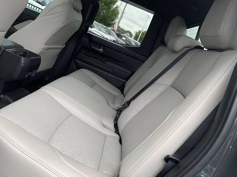 Used 2025 Toyota Tacoma Limited AWD/4WD image 10