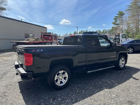 Used 2019 Chevrolet Silverado 1500 LT w/ All Star Edition AWD/4WD image 8