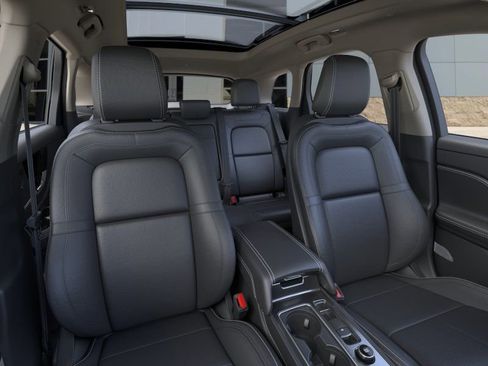New 2024 Lincoln Corsair Grand Touring w/ Equipment Group 302A AWD/4WD image 10