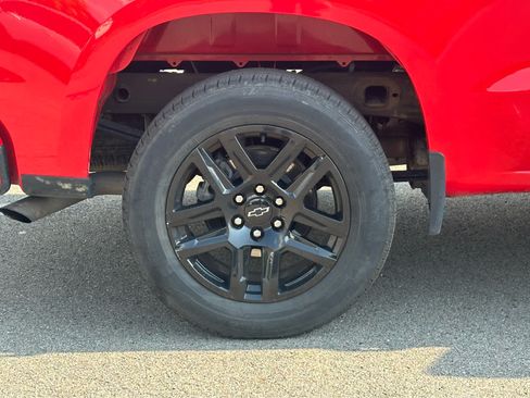 Used 2023 Chevrolet Silverado 1500 Custom w/ LPO, Dark Essentials Package AWD/4WD image 23
