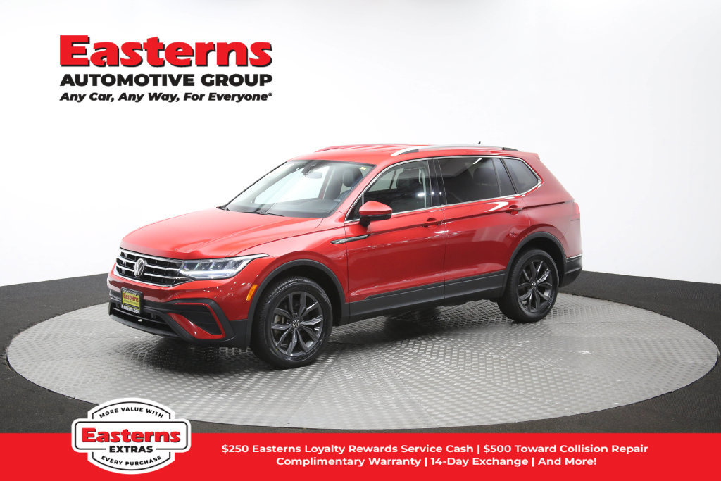 Used 2023 Volkswagen Tiguan SE AWD/4WD image 55