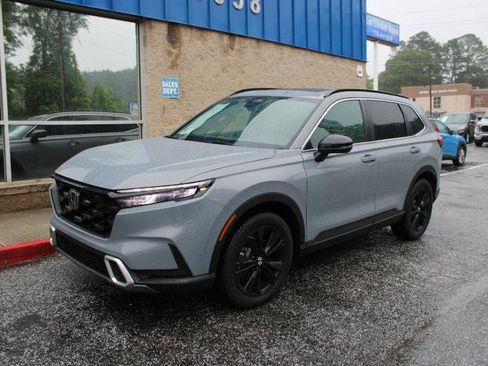 Used 2024 Honda CR-V Sport Touring image 3