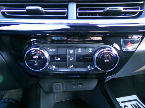 New 2026 Chevrolet Trax RS w/ Driver Confidence Package FWD image 11
