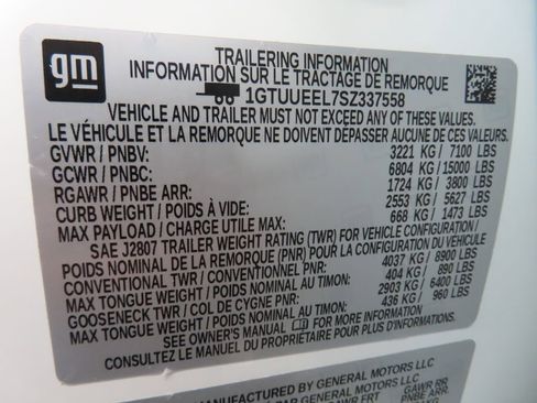Used 2025 GMC Sierra 1500 AT4 w/ AT4 Premium Package AWD/4WD image 85