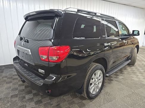 Used 2016 Toyota Sequoia Platinum image 10