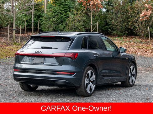 Used 2022 Audi e-tron Premium Plus w/ Premium Plus Package image 8