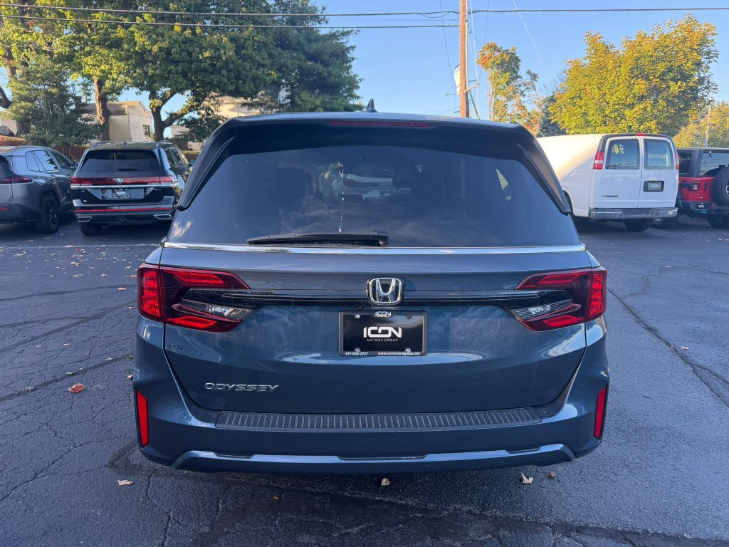 Used 2025 Honda Odyssey EX-L image 5