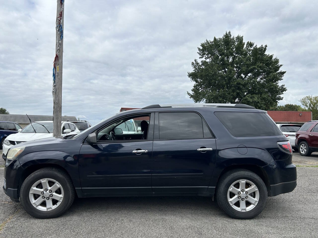 Used 2015 GMC Acadia SLT AWD/4WD image 3