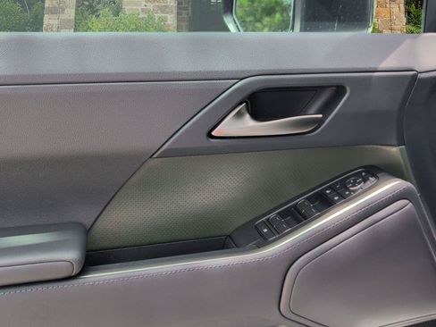 Certified 2025 Lexus GX 550 AWD/4WD image 8