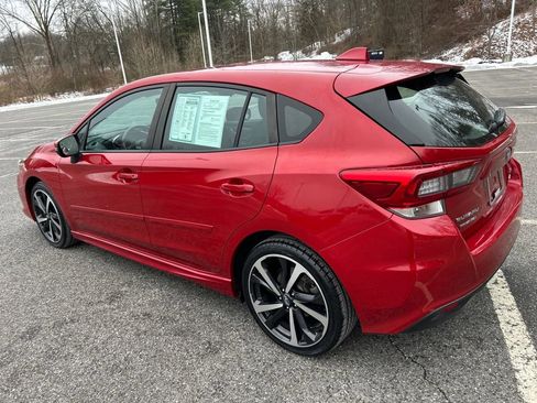 Used 2022 Subaru Impreza 2.0i Sport w/ Popular Package #3 image 3