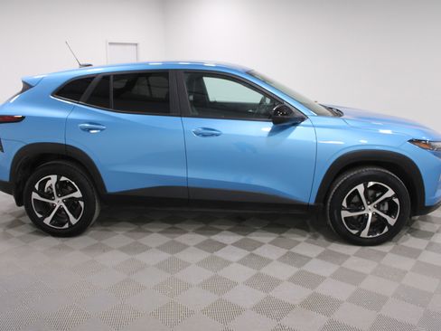 Used 2025 Chevrolet Trax RS image 26