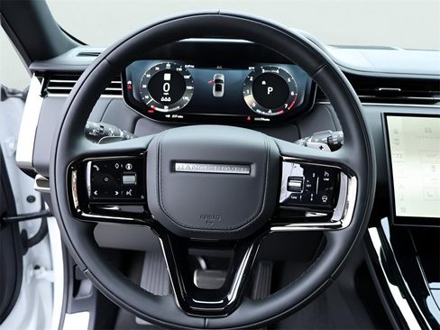 New 2025 Land Rover Range Rover Sport Dynamic SE image 29