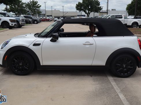 Used 2024 MINI Cooper Convertible w/ Signature Upholstery Package FWD image 7