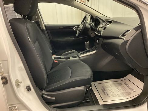 Used 2019 Nissan Sentra SV image 31