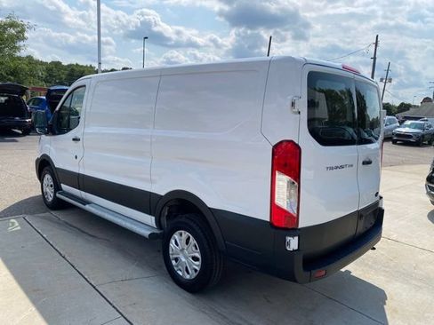 Used 2025 Ford Transit 250 Low Roof w/ Exterior Upgrade Package RWD image 6