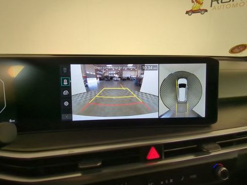 New 2026 Kia Sorento SX Prestige w/ Olive Brown Leather Package image 24