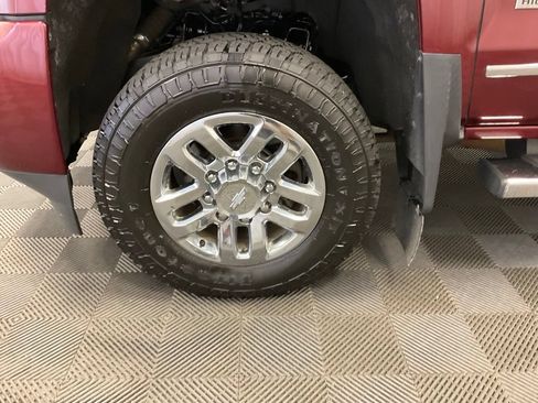 Used 2016 Chevrolet Silverado 3500 High Country w/ Duramax Plus Package AWD/4WD image 15