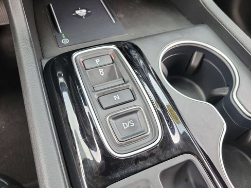 Used 2025 Honda Pilot Touring image 28