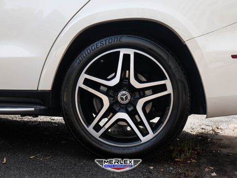 Used 2017 Mercedes-Benz GLS 550 4MATIC image 12