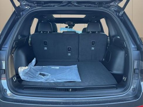 New 2026 Jeep Grand Cherokee Limited image 14