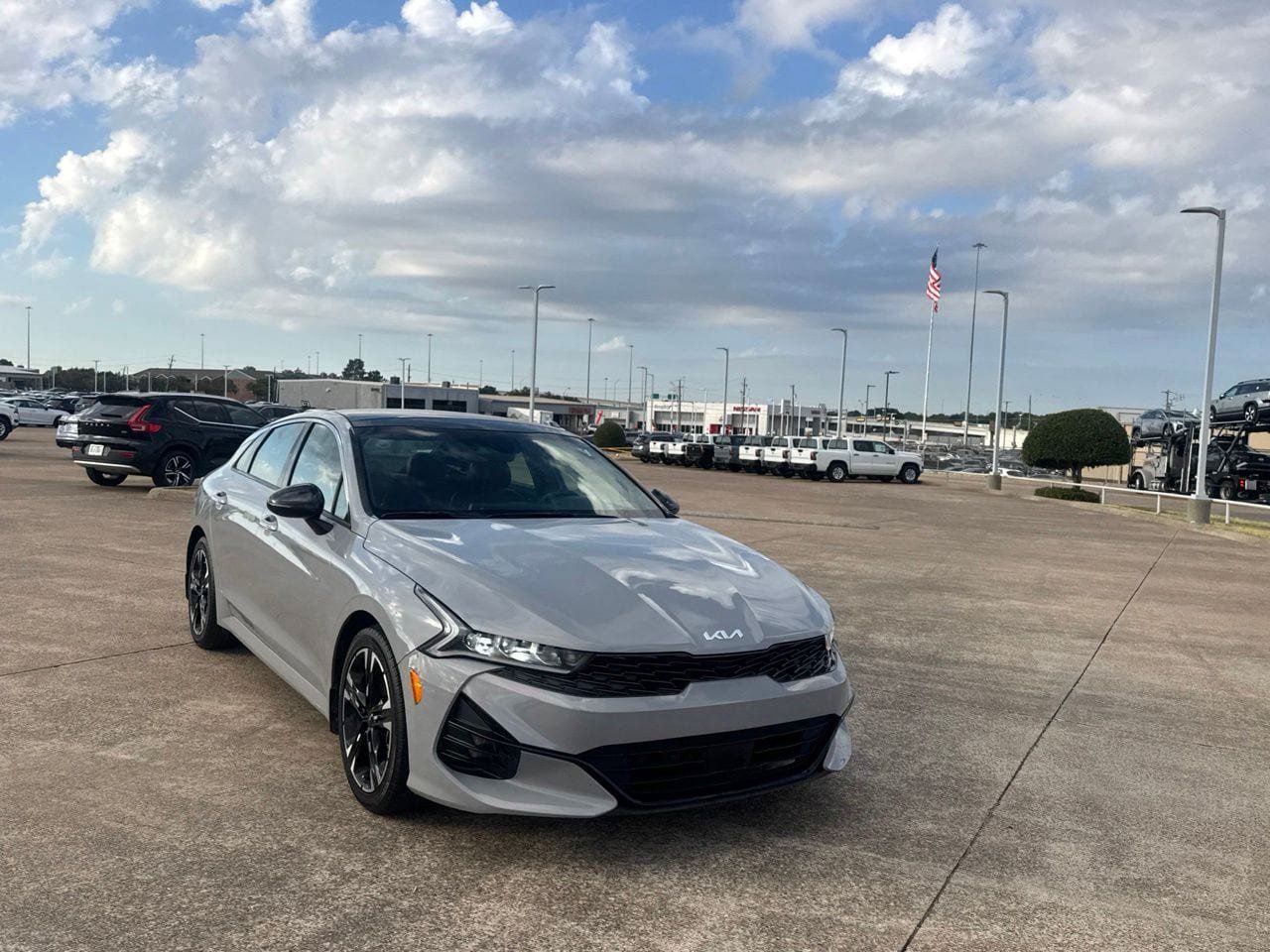 Used 2023 Kia K5 GT-Line FWD image 3