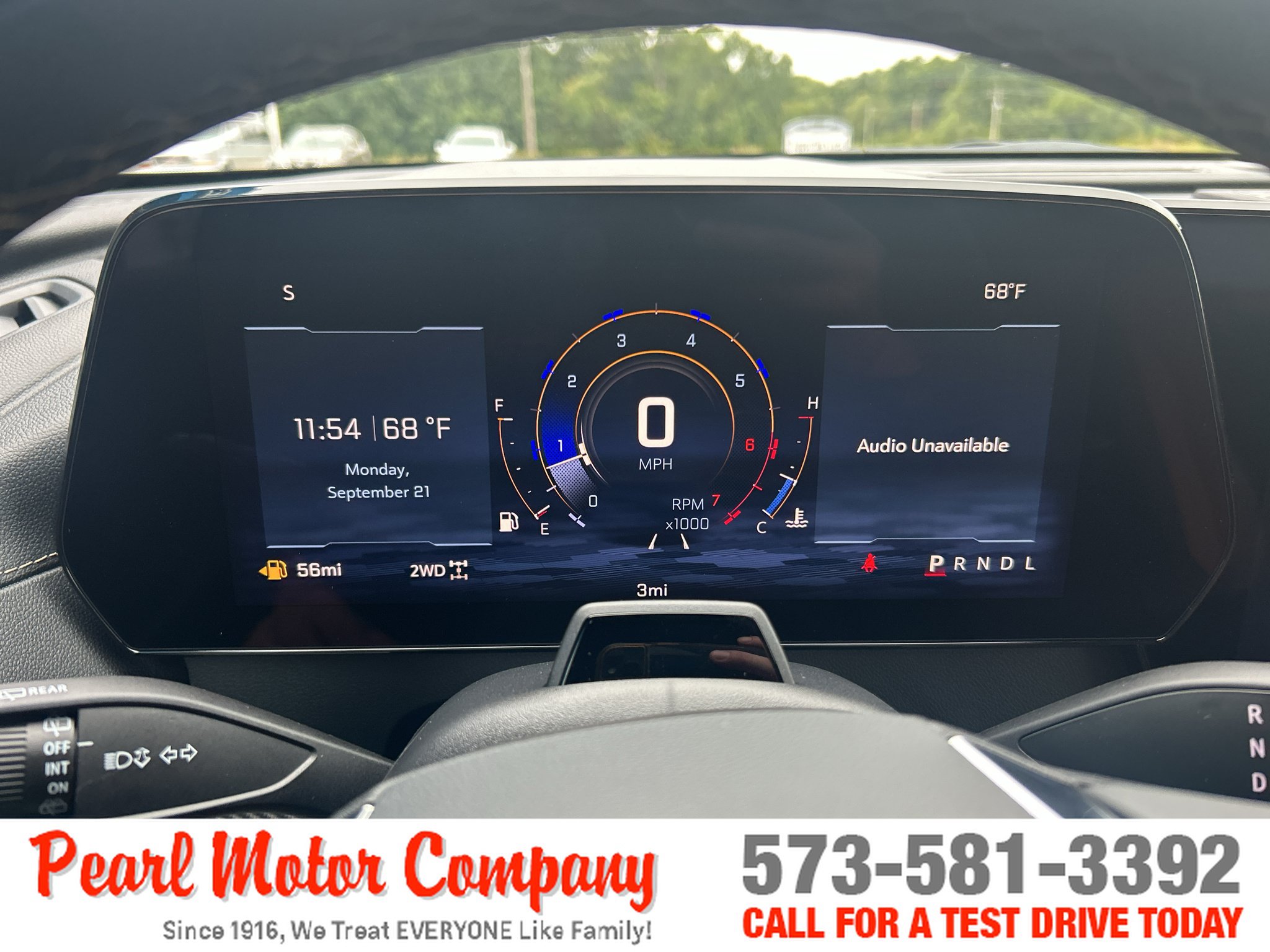 New 2027 Chevrolet Traverse Z71 w/ Enhanced Driving Package AWD/4WD image 12