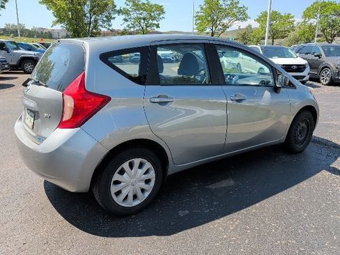 Used 2015 Nissan Versa Note SV FWD image 3