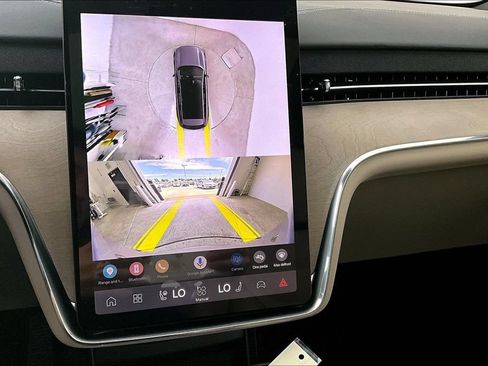 New 2026 Volvo EX90 Plus RWD image 19
