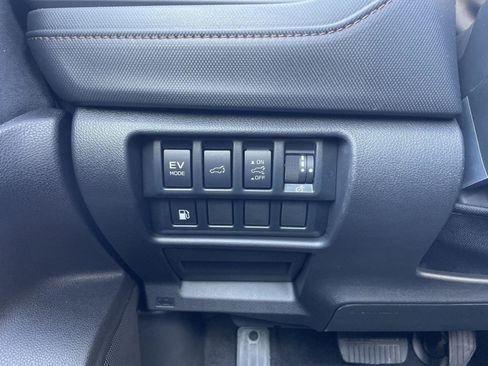 New 2026 Subaru Forester Touring AWD/4WD image 12